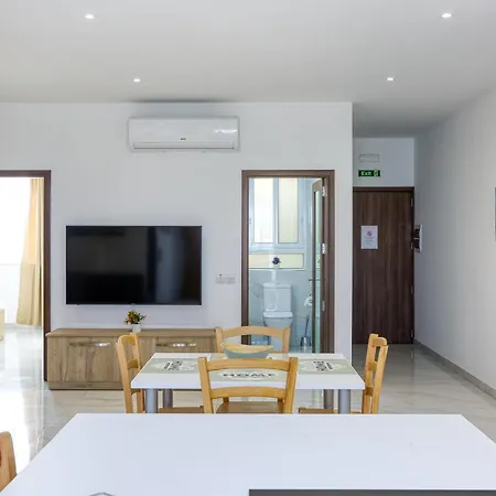 Cosy 2br Penthouse With Private Terrace In By 360 Estates Żabbar