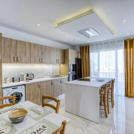 Apartment Cosy 2br Penthouse With Private Terrace In By 360 Estates Zabbar