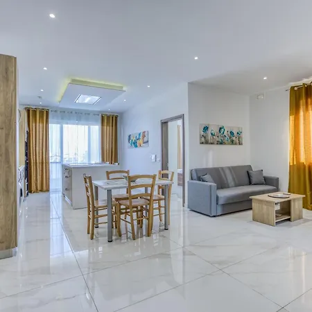 Cosy 2br Penthouse With Private Terrace In By 360 Estates Apartament